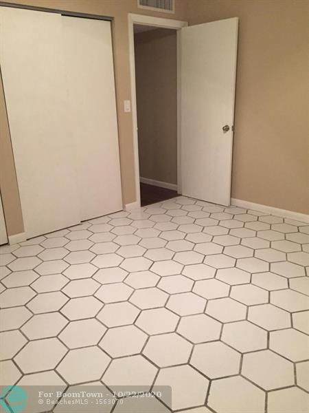 6300 Falls Circle Dr - Photo 1