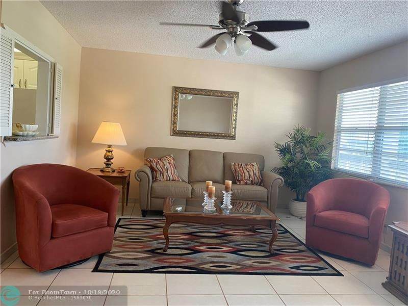 3009 Cambridge A - Photo 1