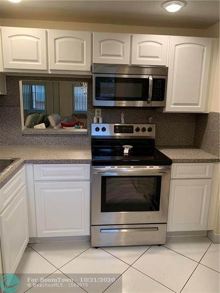 3120 Holiday Springs Blvd - Photo 1