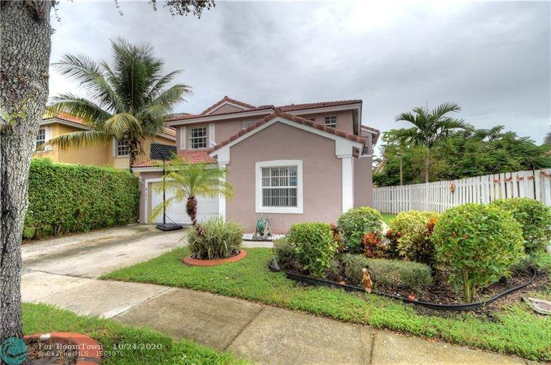 4631 151st Way - Photo 1