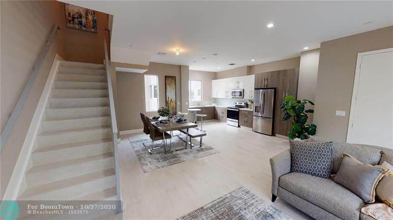 630 12th Ave - Photo 1