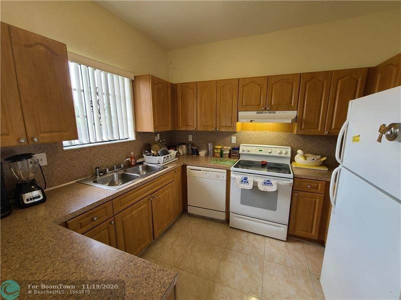 20764 31 AV - Photo 1