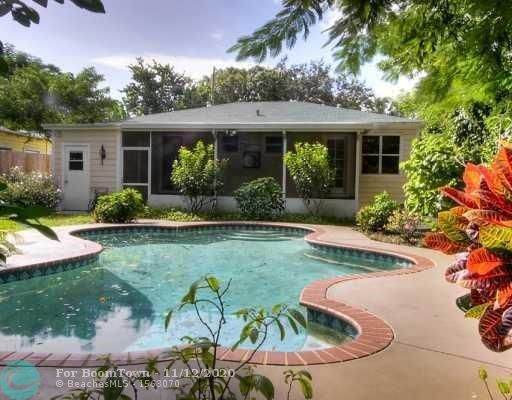 909 4th Ave - Photo 1