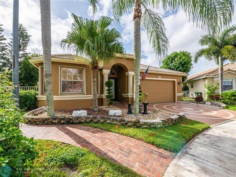 6211 Swans Terrace - Photo 1