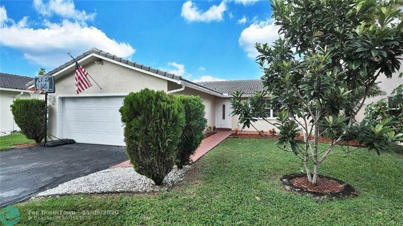 8877 21st Court - Photo 1