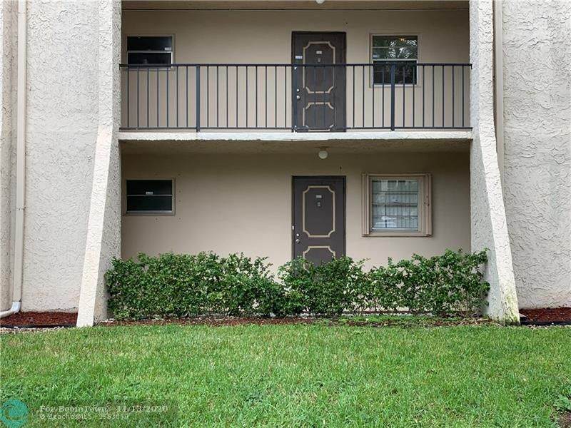 9230 Lagoon Pl - Photo 1