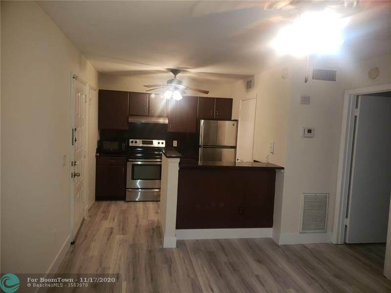 4441 Mcnab Rd - Photo 1