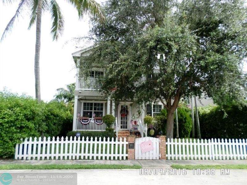 931 Adams St - Photo 1