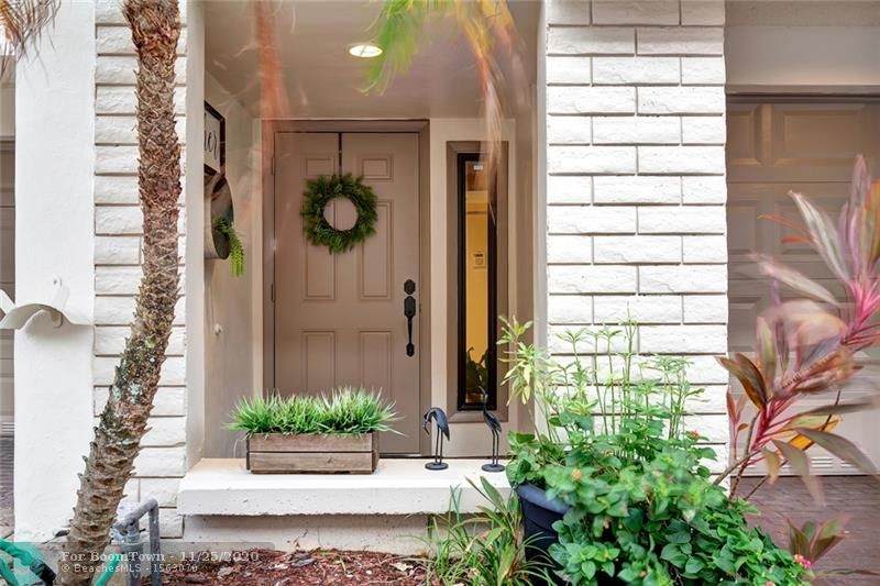 1401 9th St - Photo 1