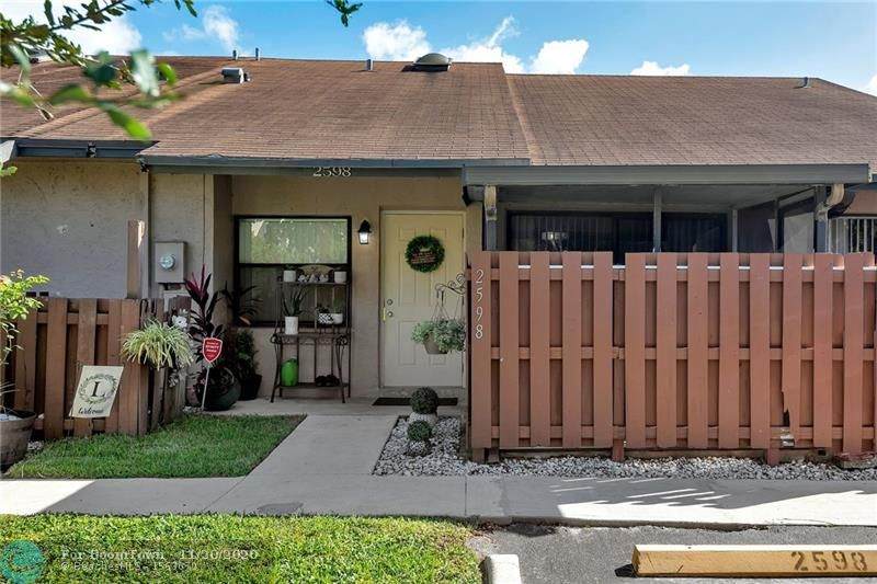 2598 Nob Hill Rd - Photo 1