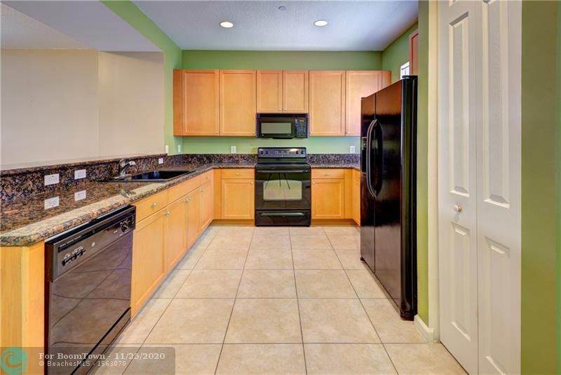 1033 17th Way - Photo 1