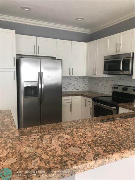 2992 30th Ct - Photo 1