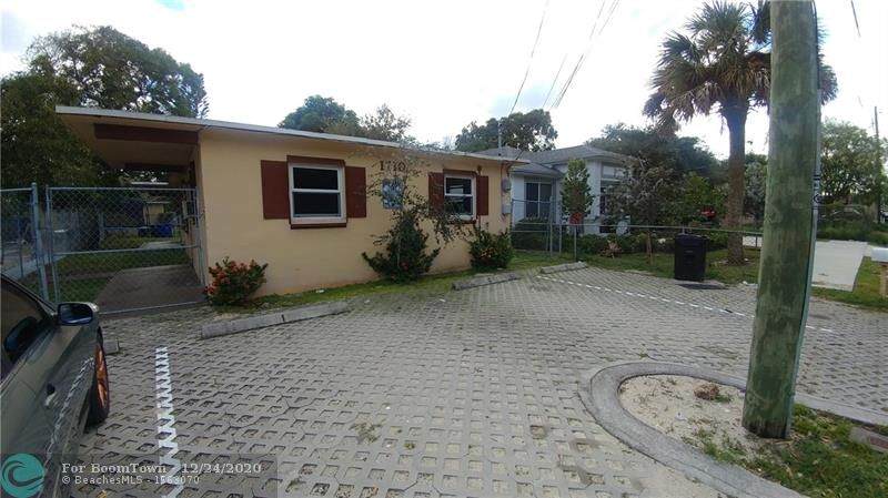 1710 9th St - Photo 1