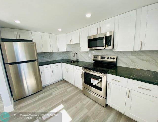 1109 6th Ave - Photo 1