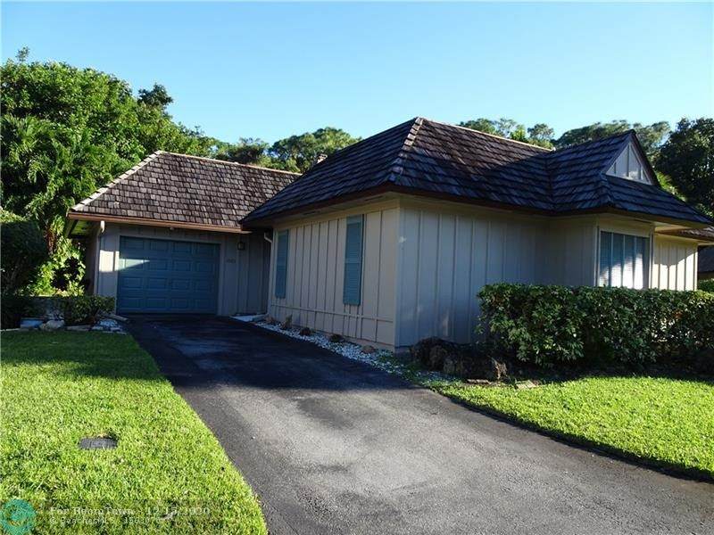1965 Coquina Way - Photo 1