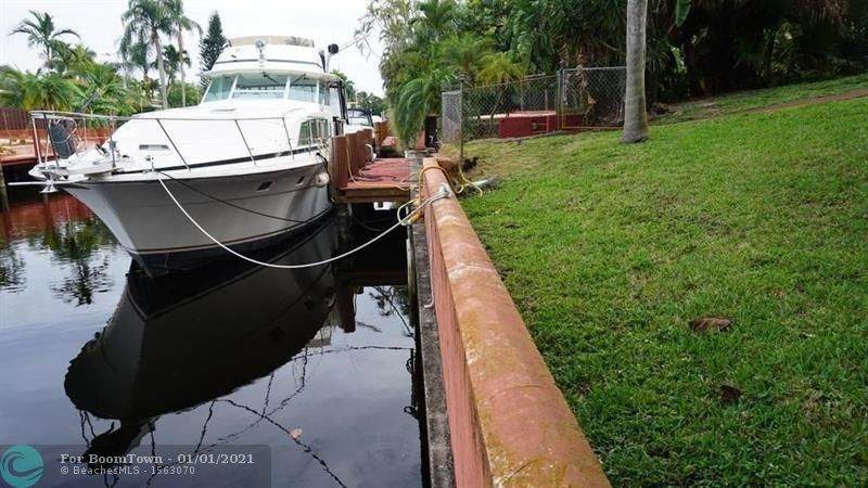 2512 Whale Harbor Ln - Photo 1