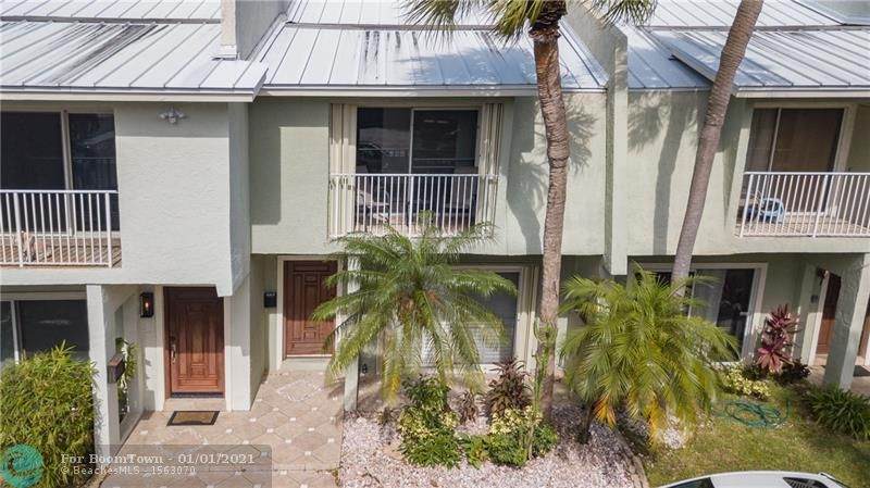 2103 44th St - Photo 1