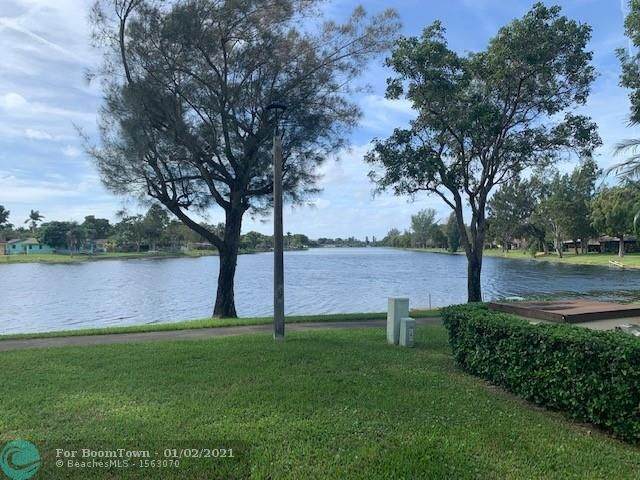2250 Buttonwood Ave - Photo 1
