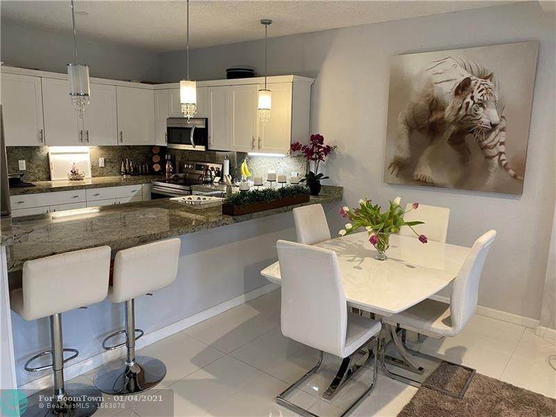 21135 Helmsman Dr - Photo 1