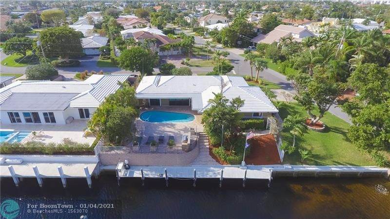 65 Castle Harbor Is - Photo 1