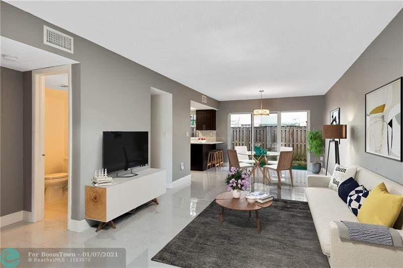 12385 52nd Ct - Photo 1