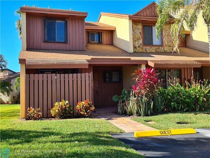 454 11 Terrace - Photo 1