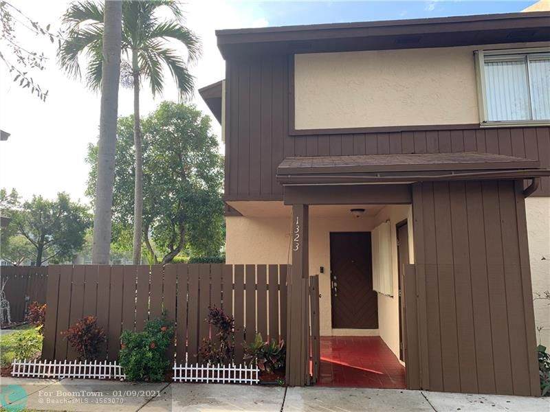 1323 Hampton - Photo 1