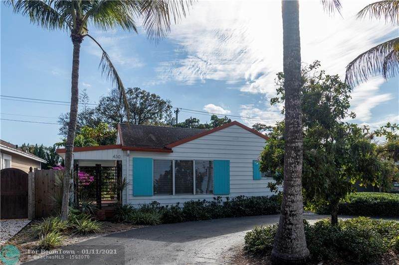 430 21st Ct - Photo 1