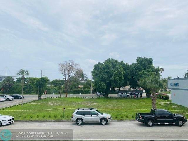 207TH ST - Photo 1