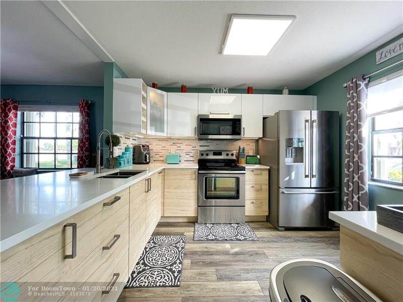 10701 11th St - Photo 1