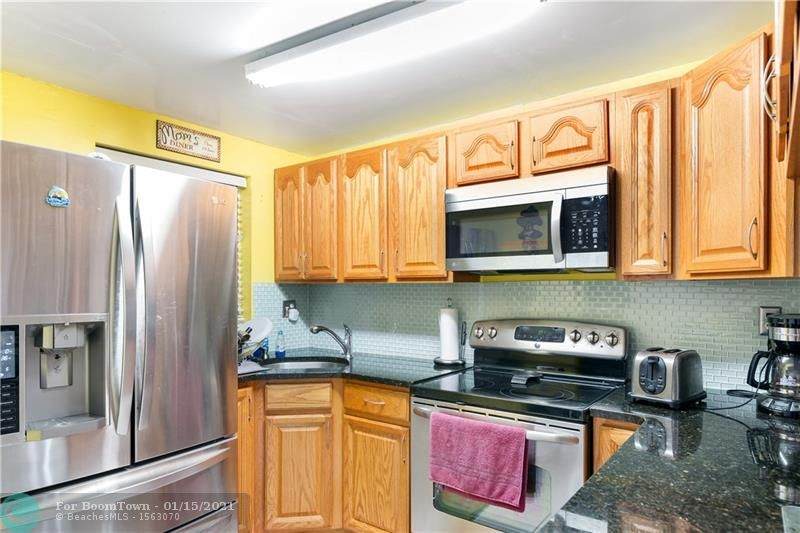4366 11th Ct - Photo 1