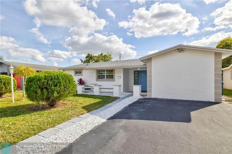 5954 18th Ct - Photo 1