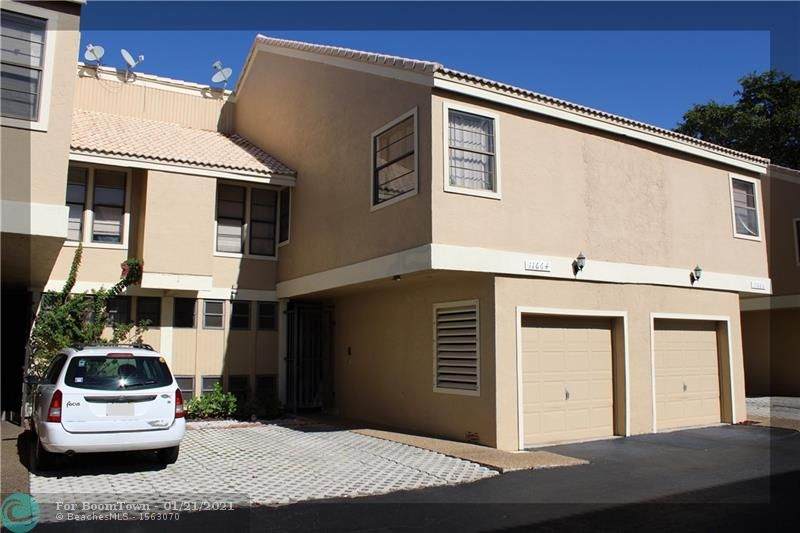 11664 20th Dr - Photo 1