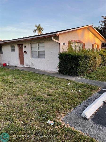 1870 59TH WAY - Photo 1