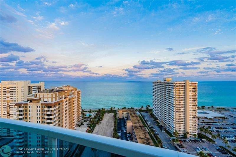 1945 Ocean Dr - Photo 1