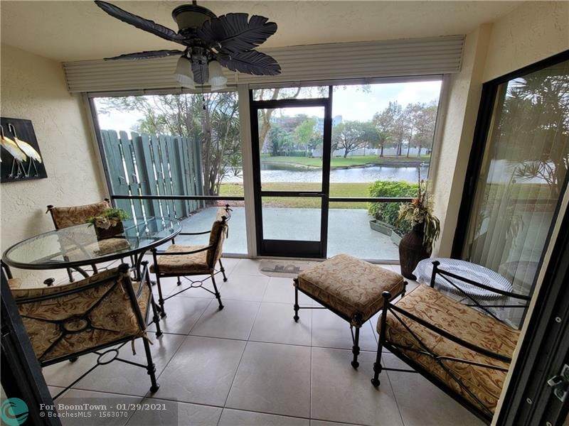 2240 Cypress Bend Dr - Photo 1