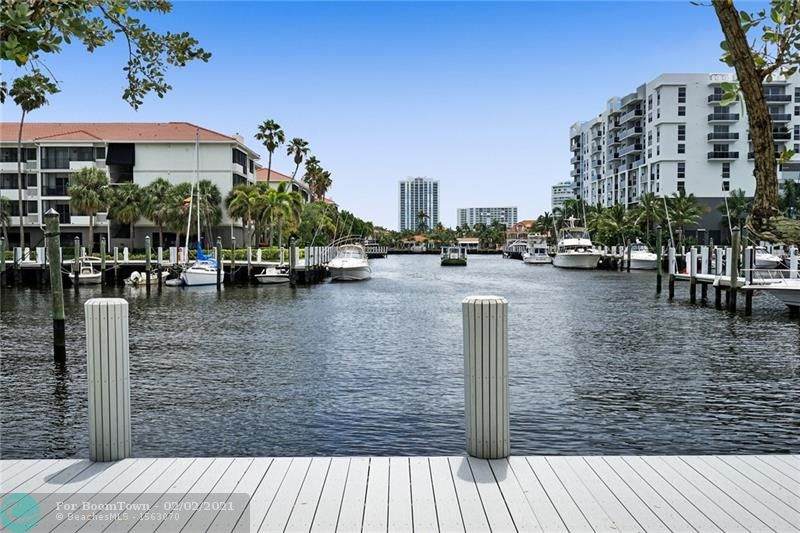 3200 Port Royale Dr N - Photo 1