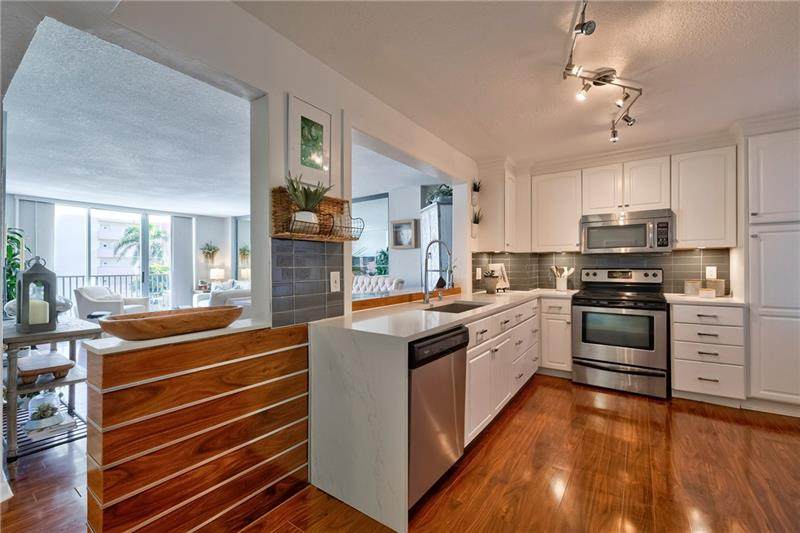 1150 Hillsboro Mile - Photo 1
