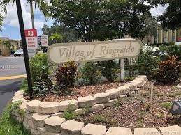 2641 Riverside Dr - Photo 1