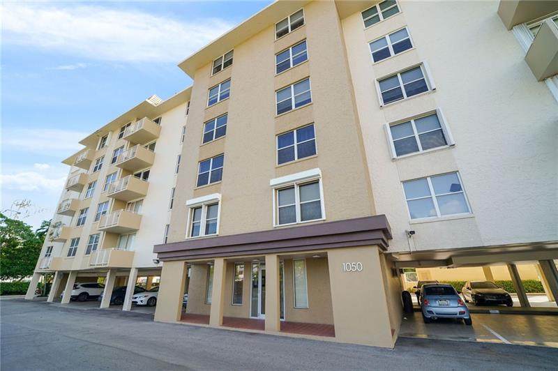 1050 15th St - Photo 1