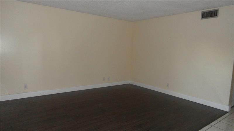 9860 Nob Hill Ct - Photo 1