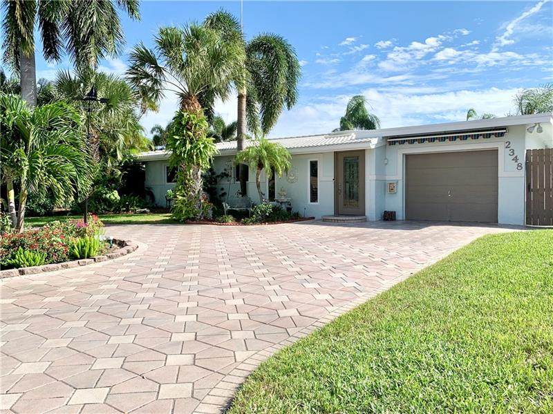 2348 10th Ct - Photo 1