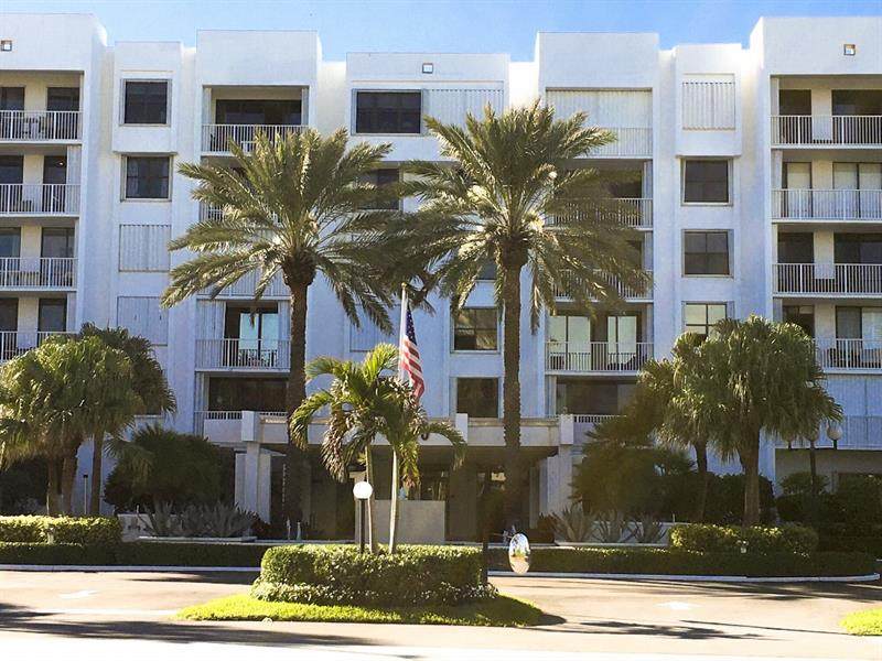2860 Ocean Blvd - Photo 1