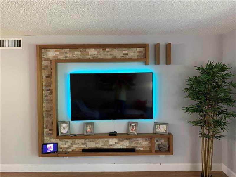 407 Lakeview Dr - Photo 1