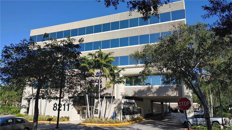 8211 Broward Blvd - Photo 1