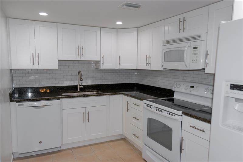 737 1st Way - Photo 1