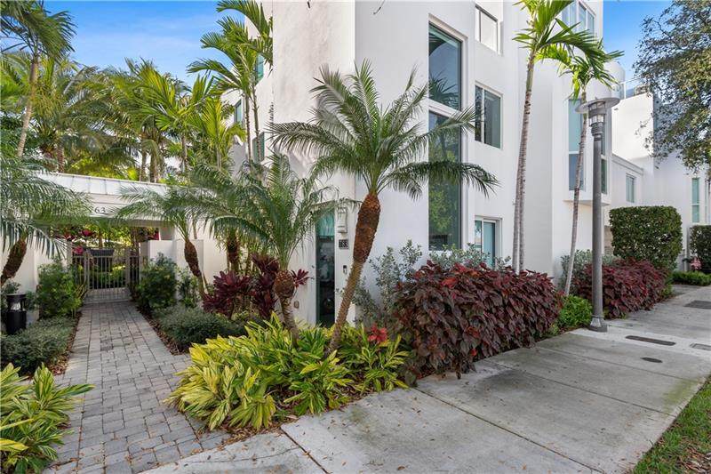 775 4th Ave - Photo 1