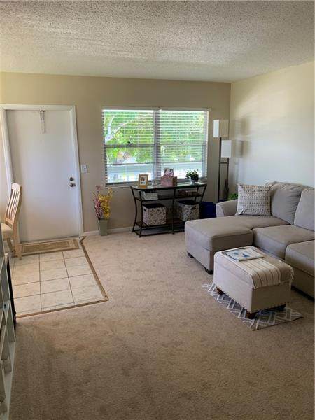 104 Newport F - Photo 1