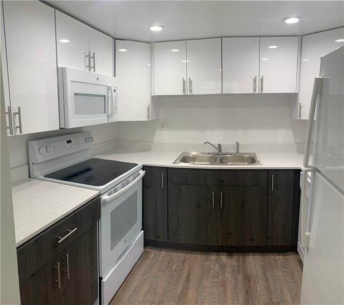 401 34 Street - Photo 1