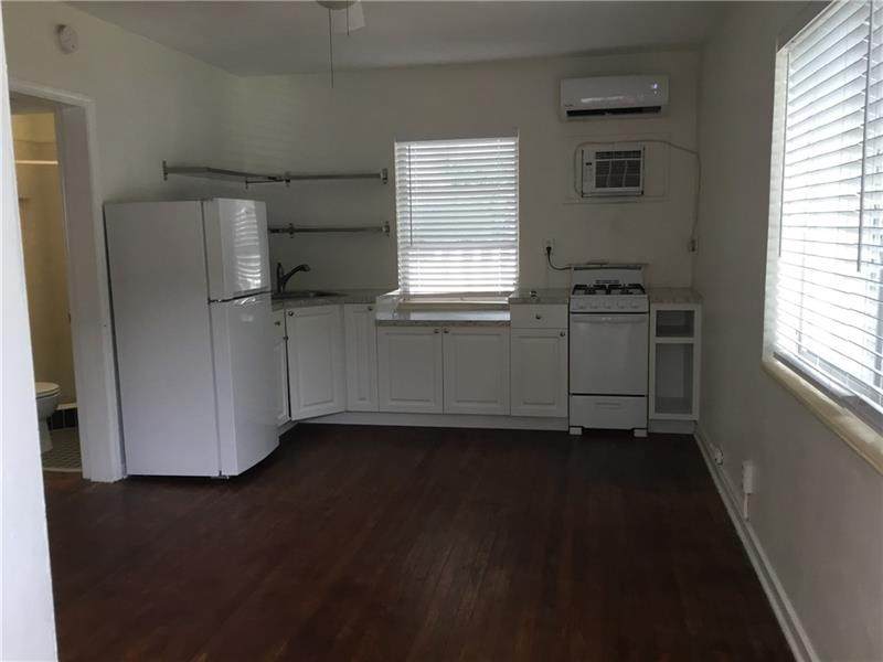 3260 12th St - Photo 1